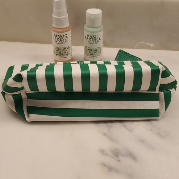 Mario Badescu Bundle with Toiletries Bag - NEW - Picture 4 of 4
